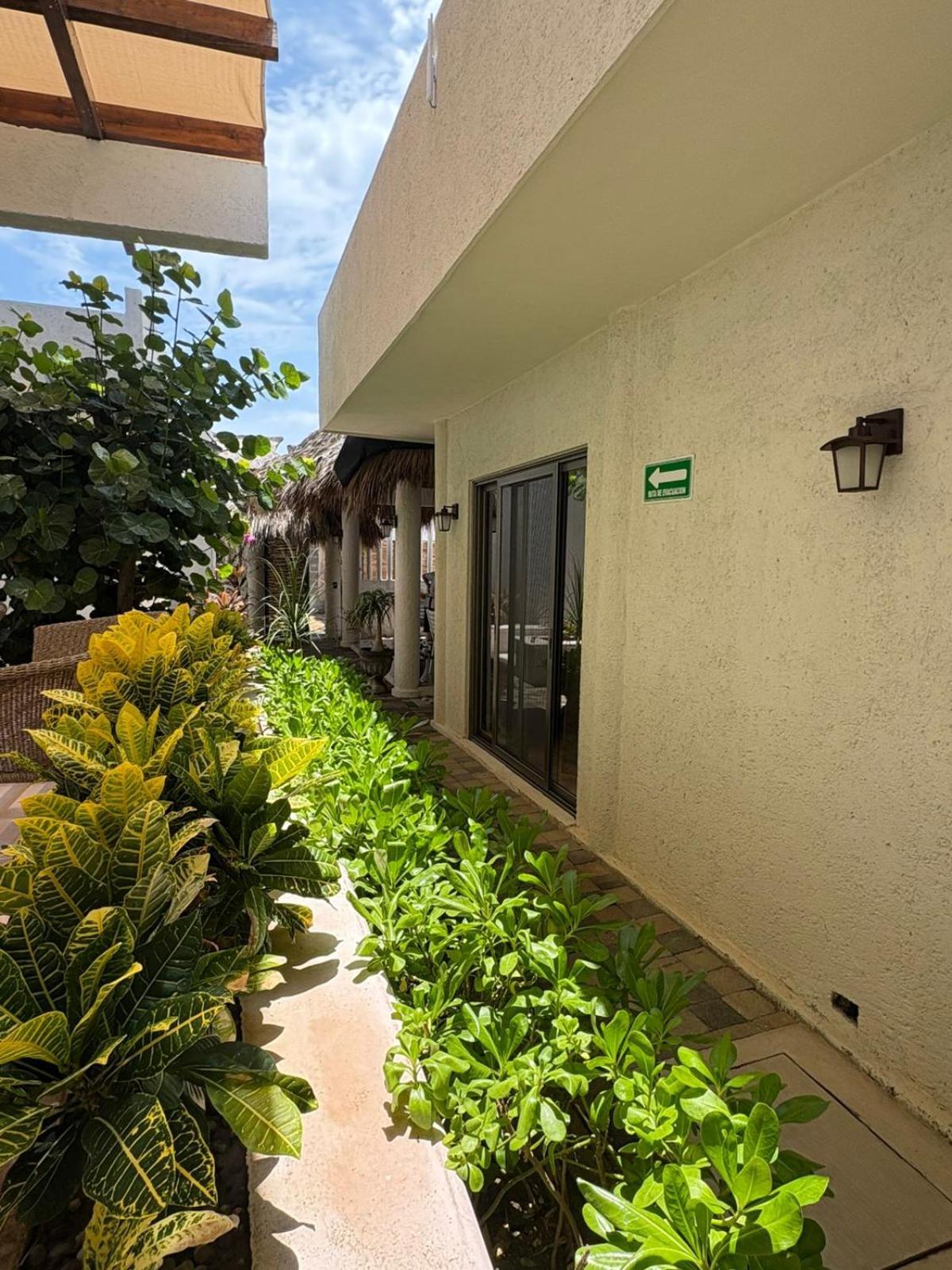 Villa Marena Hotel Boutique Coyuca de Benitez Екстер'єр фото